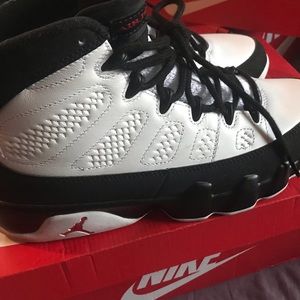 Air Jordan 9 Retro OG “Space Jam” 2016 8